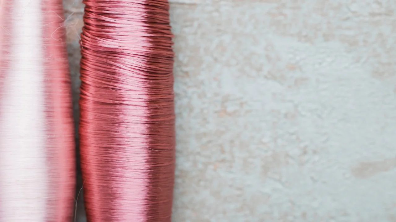 Durable and high-performance monofilament yarn